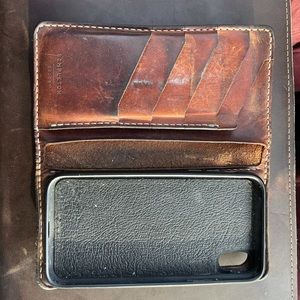 iPhone XR Phone/Wallet Case